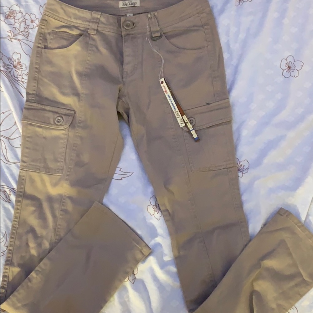Khaki skinny jeans